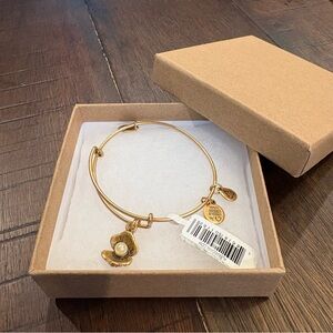 Alex and Ani Oyster with Pearl EWB Russian Gold Bracelet